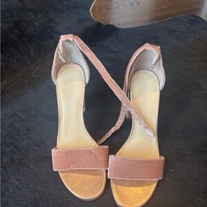 Ivanka Trump Emalyn 2 Blush Velvet Heels